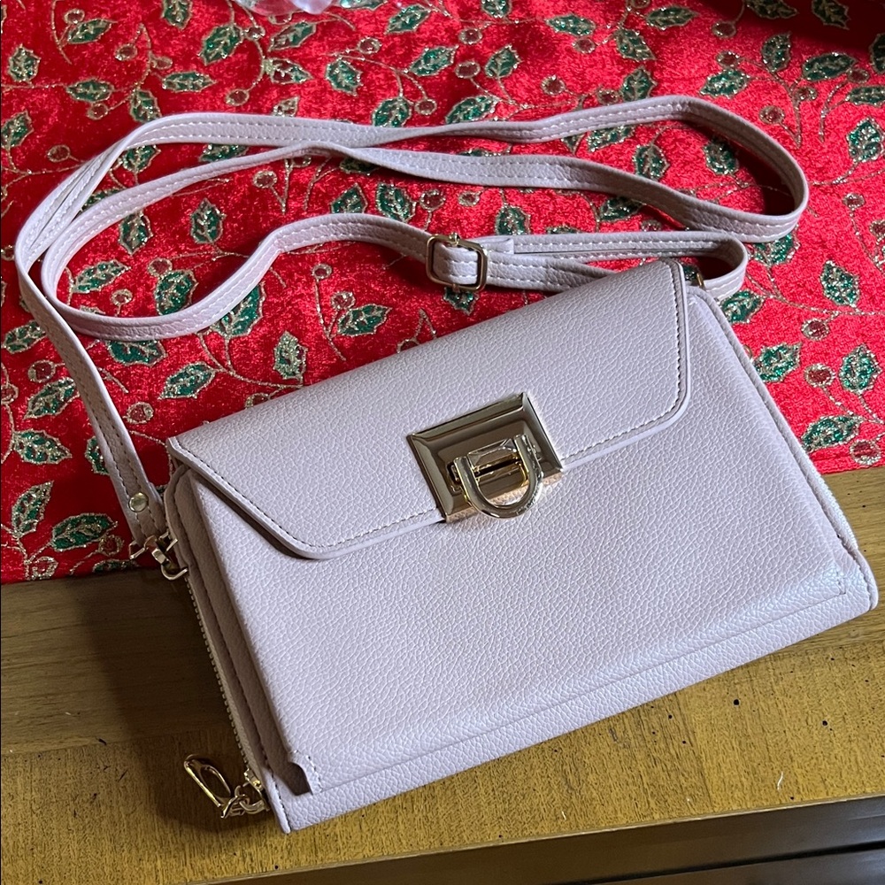 Crossbody Bag Pink - Picture 2 of 7